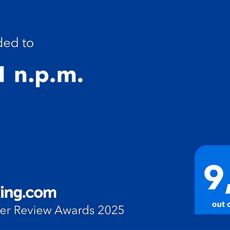 611 N.p.m. Villa